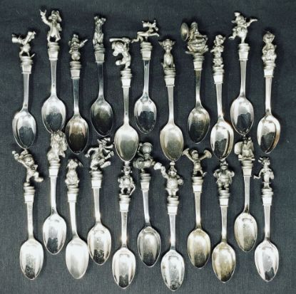 Picture of (22) Assorted Disney Character Pewter Spoons 5" Tall 28060