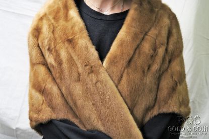 Picture of 1950s Vintage Mink Fur Shawl/Fur Coat 