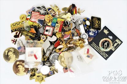 Picture of Large Assortment Souvenir Pins Buttons Vintage USA Hockey Enamel 