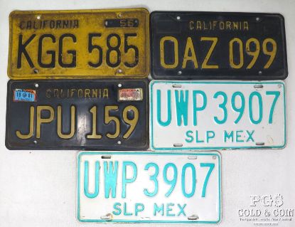 Picture of Vintage License Plates - 3x California & 2x Mexico 
