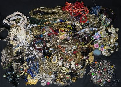 Picture of High Quality Vintage Fashion Jewelry w/ Natural Stones & Enamel - 11.38lbs