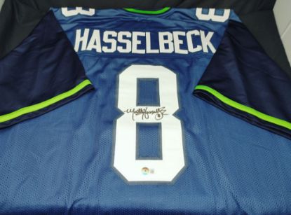 Picture of Signed Matt Hasselbeck Seattle Seahawks #8 Jersey Beckett COA  